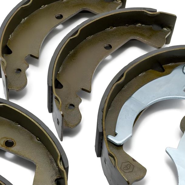 Jeu de mâchoires de frein Piaggio, 6 plaquettes, avant pour Ape AF-13, 498401
