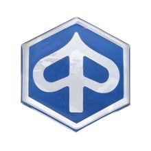 Emblem Piaggio, zum Aufkleben / selbstklebend, blau / chrom, 574771 für Piaggio TPH Zip 2 5 Typhoon X XR X9 Fly X8 Ciao Typ C24 SP LC H2O 5 Liberty 3V