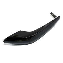 Adorno de para-lama Piaggio, 154 mm, preto, brilhante, distância entre furos 96mm ( a ser instalado com a parte inferior 650775 ), CM298202 para Vespa GTS i.e. Touring 125